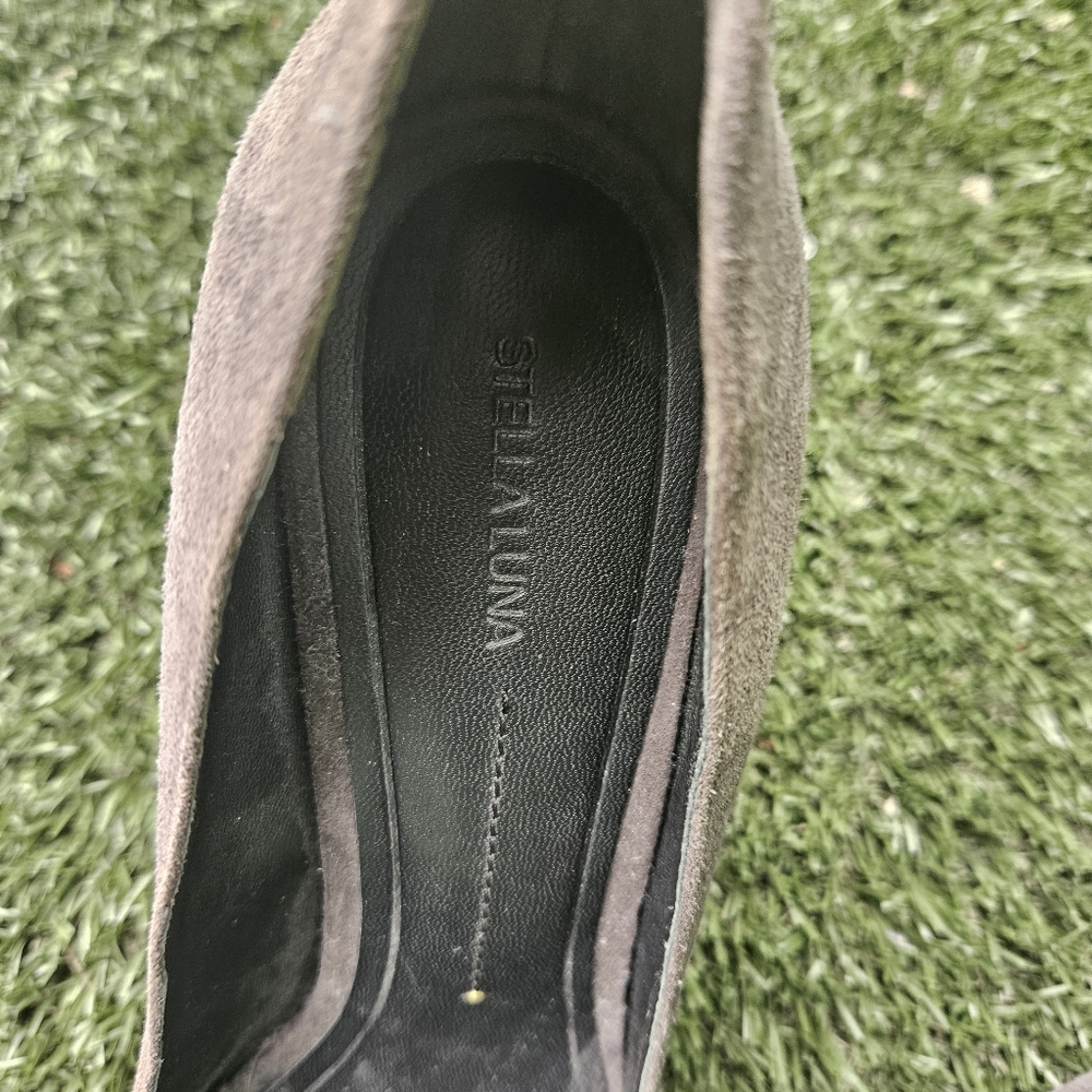 Stella Luna Suede Grey Heels - Picture 3 of 12